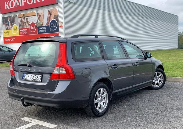 Volvo V70 cena 20000 przebieg: 334000, rok produkcji 2008 z Tarnów małe 121